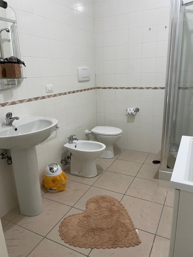 Rosselli93 Apartment Matera Luaran gambar